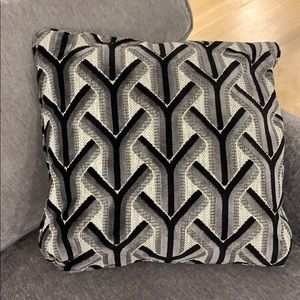 beautiful , gorgeously designed accent pillows